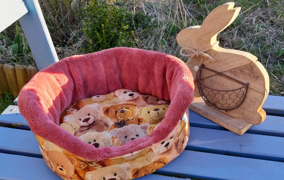 hase mit nest